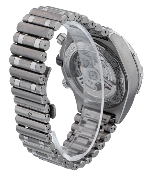 Breitling Super Chronomat B01 44 EB0136